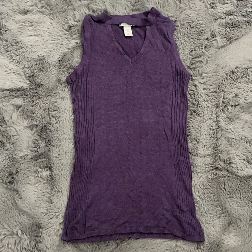 WHBM Sleeveless Purple Jacquard Sweater Top